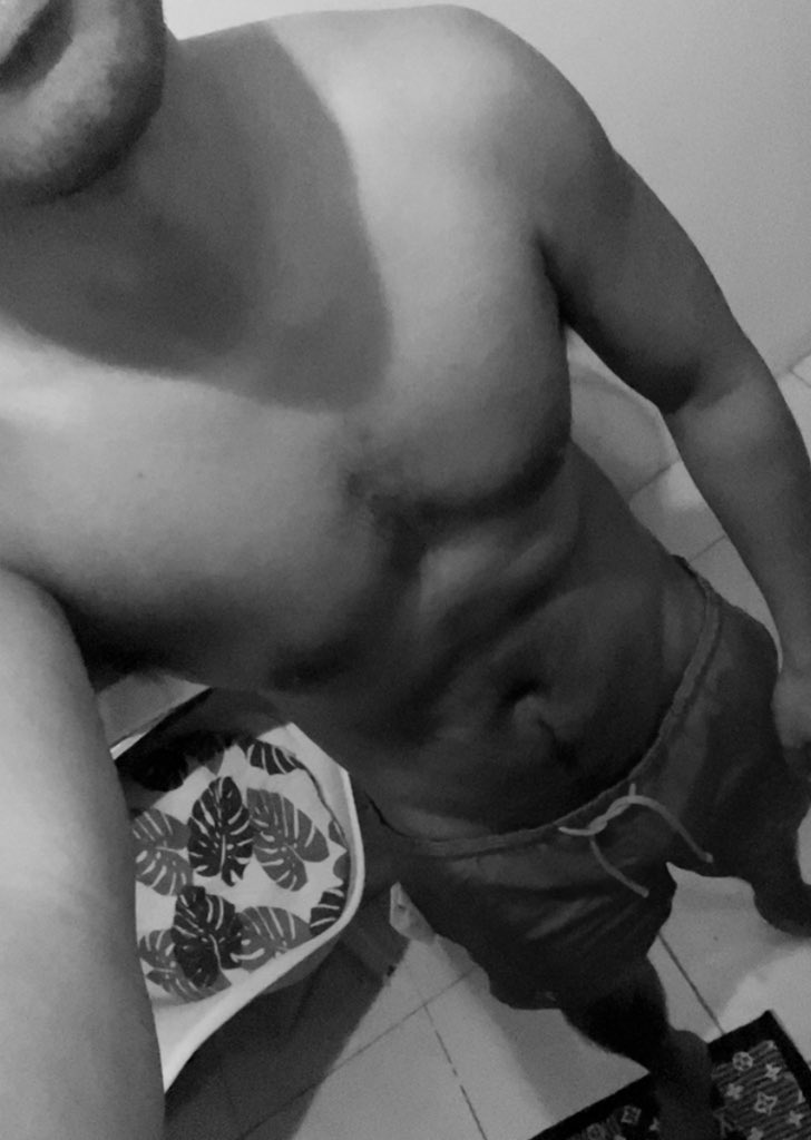 magnate_GX's tweet photo. 🍆💦 https://t.co/Q7jo5vwo8M