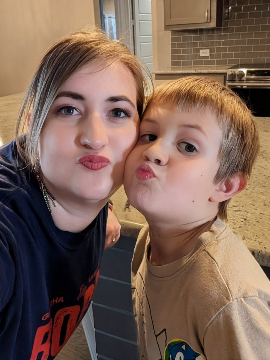 dev_music21's tweet image. No flowers for Valentine's Day...

Just a new house instead!! 😍😂 

We closed on our dream house yesterday and we are so excited!! Can't wait to get moved in and start the next chapter and make new memories in our forever home. ❤️ @mlwistrom1 #ValentinesDay #NewHouse