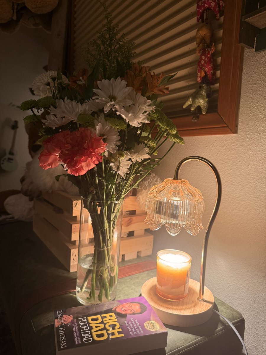 I’m thankful to have a big sister to be my Valentine🥰💐

Thank you for the flowers🌸🌾🌻