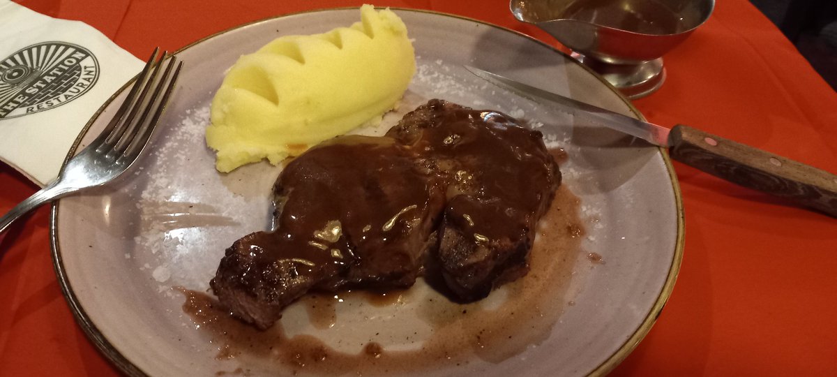 itsjustdigit's tweet photo. I'm gonna fuck this steak UP https://t.co/JfEVfywI3y