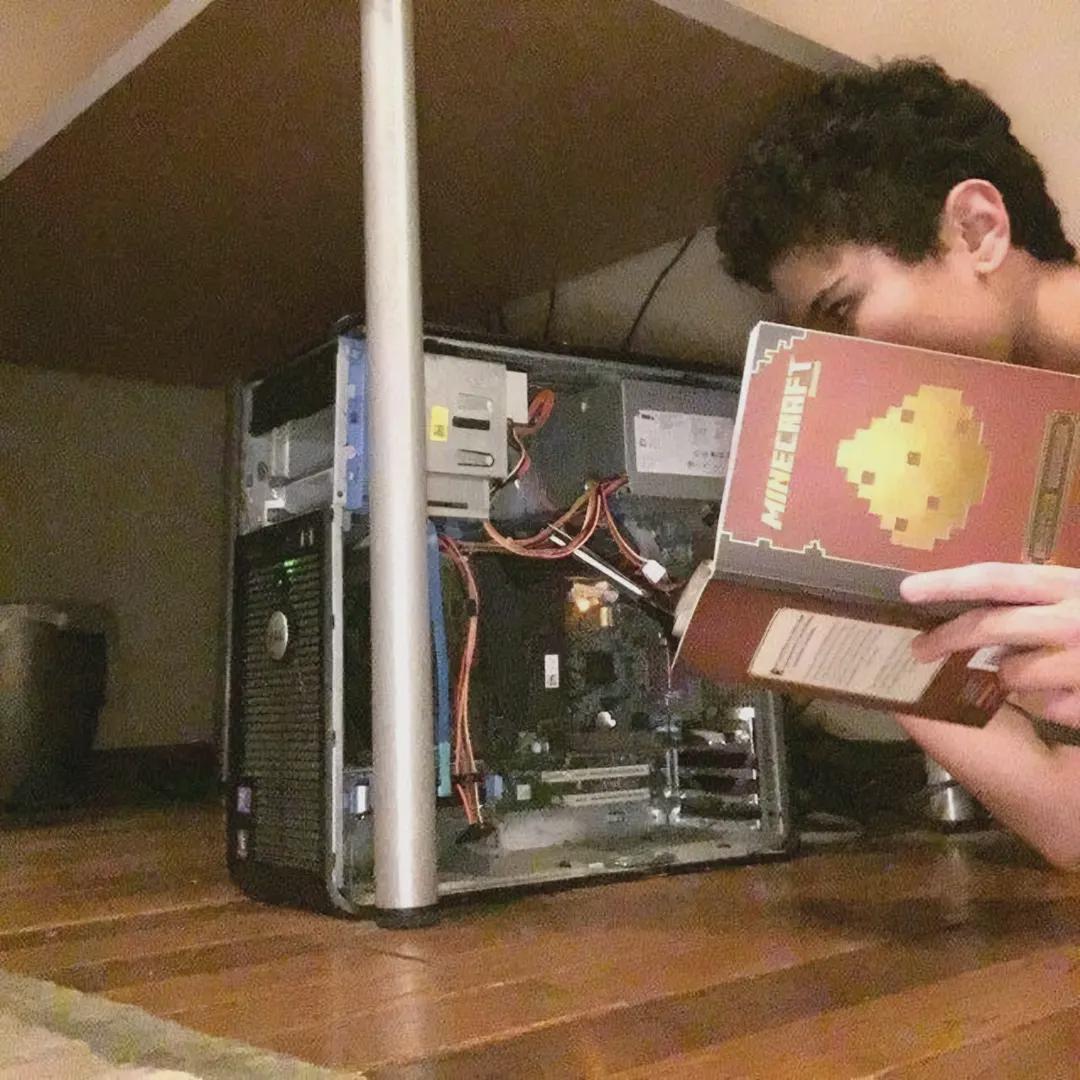 MinecraftMeme16's tweet photo. I hope this works https://t.co/mnjAxB9qxJ