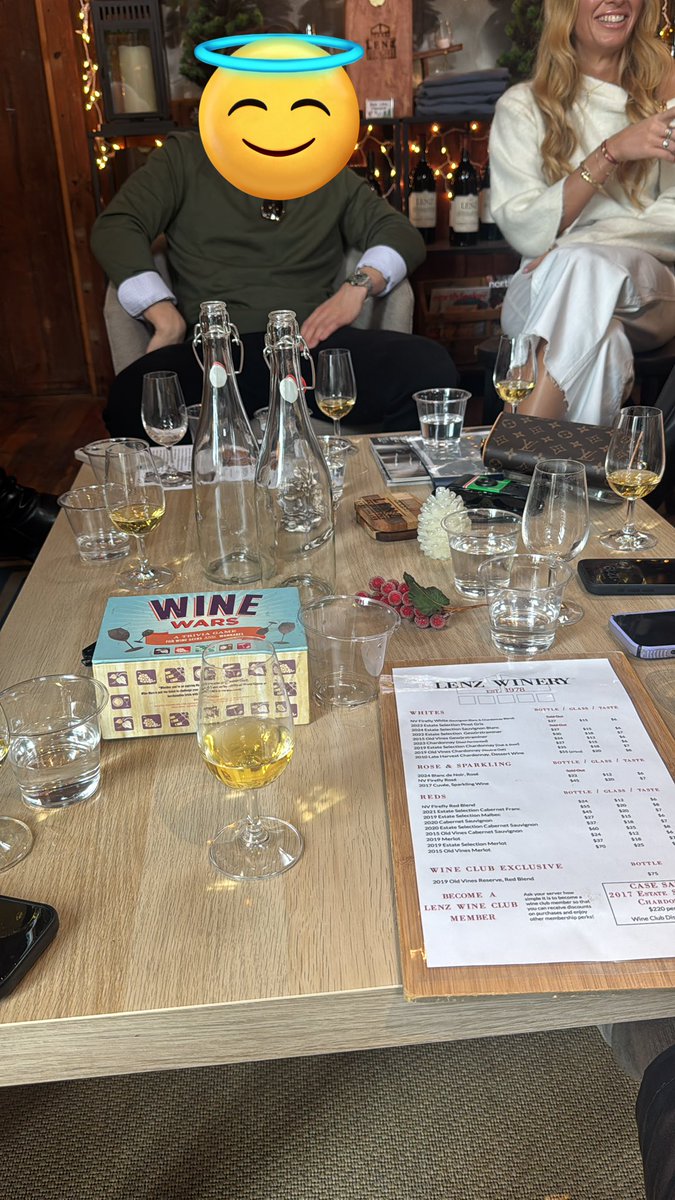 Me <a href="/YoungUrbPro/">Young Urban Professional</a> <a href="/JettPackett/">Jett Packett</a> are having quite the Valentine’s Day. How’s your box