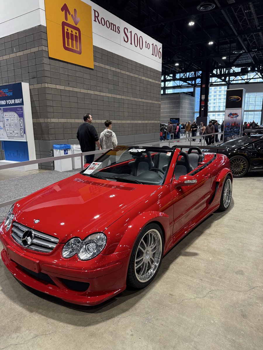 Chicago Auto Show tweet media