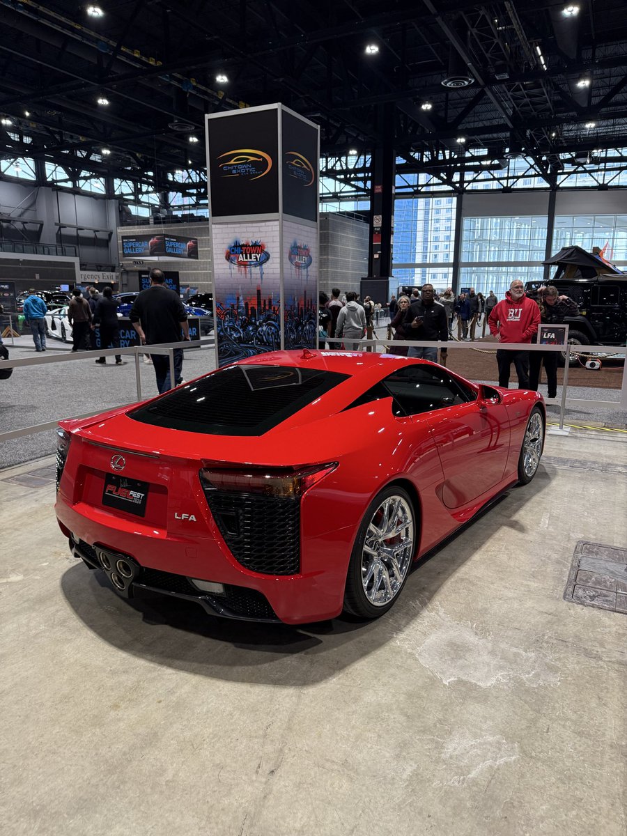 Chicago Auto Show tweet media