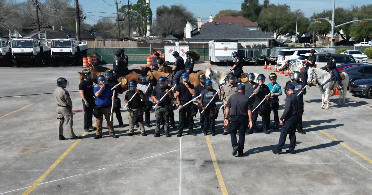 Lt. Garrett DeMilia tweet media