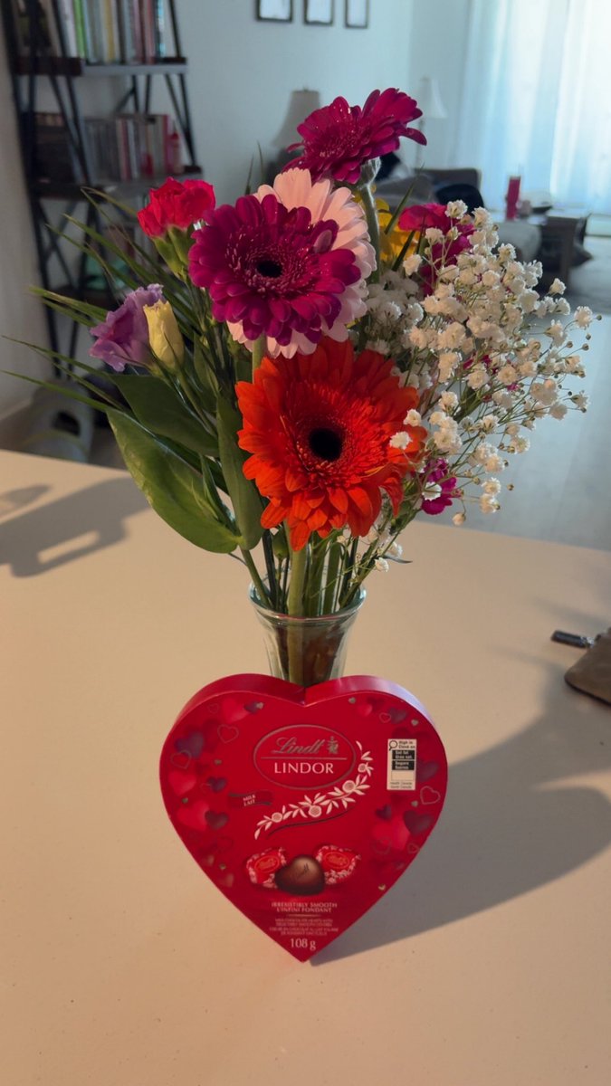 iamlaylanight's tweet photo. Now that’s what I’m talking about pets!
Delivery to my door 😍 https://t.co/UFi7BN4xza