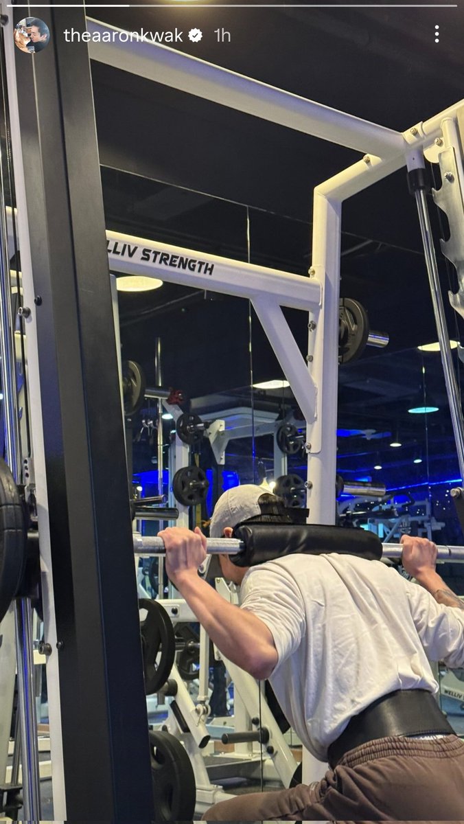 [INSTAGRAM]
theaaronkwak ig story

#NUEST #뉴이스트 <a href="/realaaronkwak/">아론 (AARON)</a>
#아론 #곽아론 #AARON #ARON