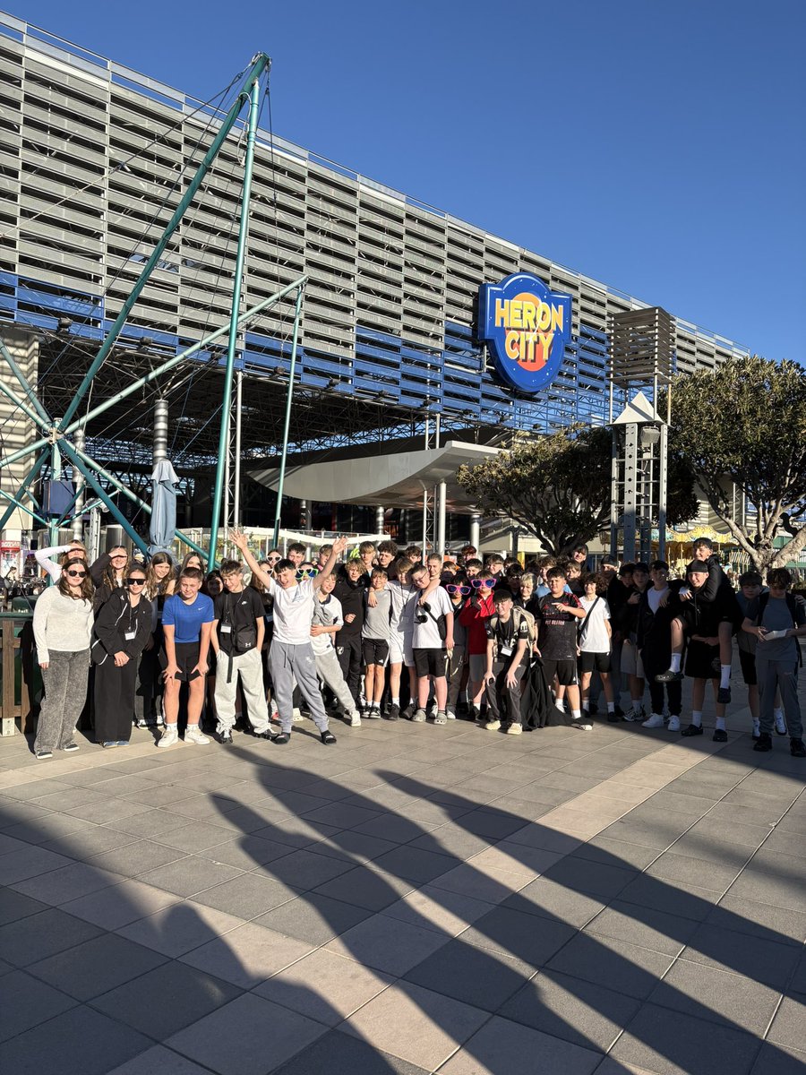 Create College tweet media