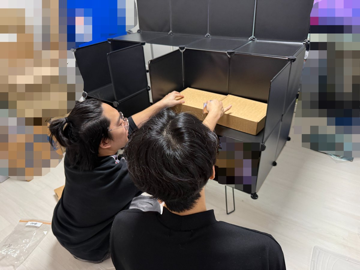 어제라고 해야 할지… 벌써 새벽이네요 ㅎㅎ
멤버들 다 집에 데려다주고 이제야 정리합니다 

오늘은 부스 시뮬레이션 진행했어요!

오후 3시에 모여서 밤 11시까지… 
항상 더 좋은 모습 보여드리려고 준비 중입니다.

열심히 하겠습니다 ㅎㅎ