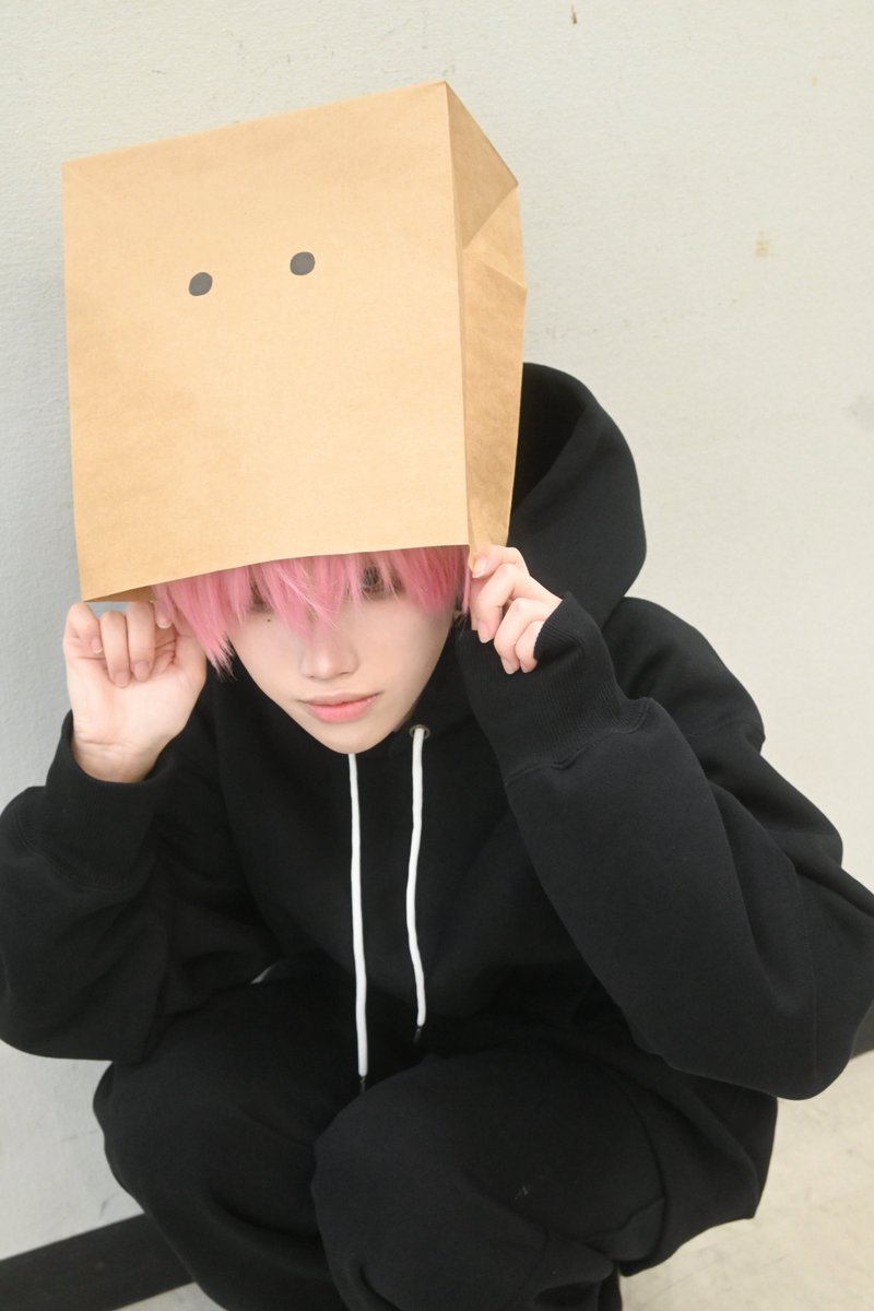 cos 多聞くん今どっち!?
📸:<a href="/suzune5_5/">朱々(すず)</a> 

  #アコスタ池袋 #tamonsbside