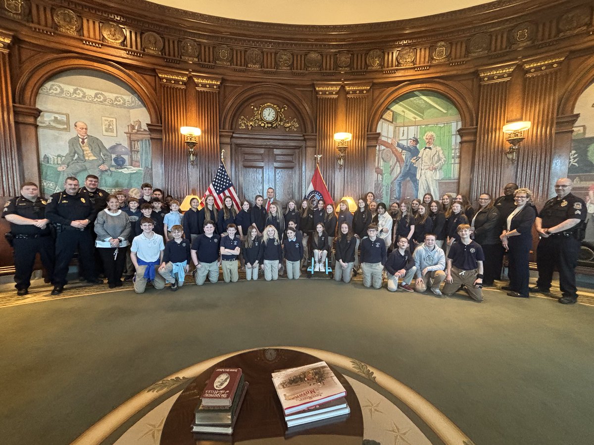 Capitol Police tweet media