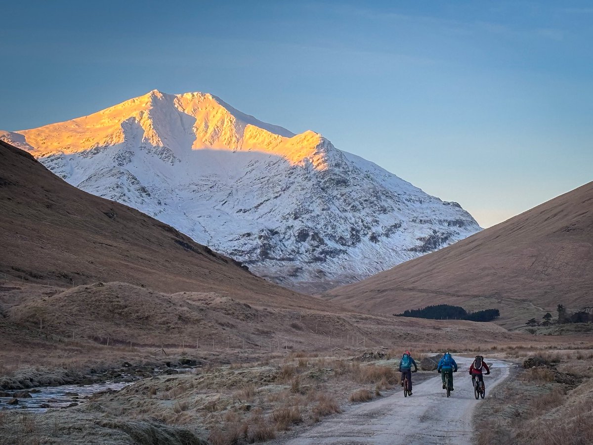 ScotlandsMountains tweet media