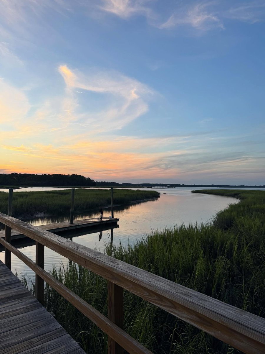 Proof that the best things in life involve a dock, a breeze, and a view that doesn't need a filter. 🌊

Which view are you picking: 1, 2, or 3? Comment below.

Explore the May River here: bit.ly/4n5Wy4V

📷 IG: jeffersonfuentes, lowcountrysodaco