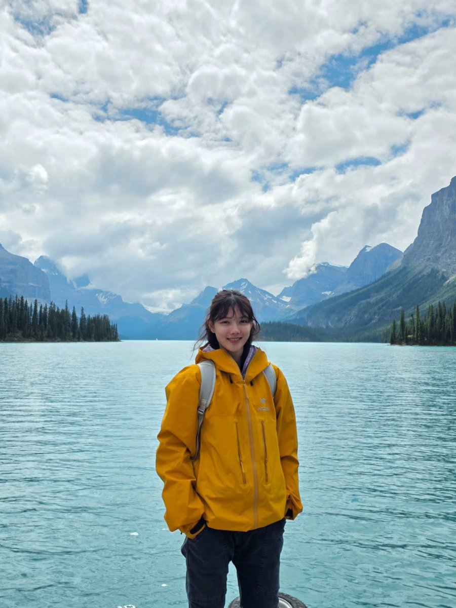 ilove_yoojung's tweet image. Kim Yoo Jung trip to Canada, July 2025
📍Notre Dame Basilica of Montreal
📍Lake Ontario
📍Maligne Lake, Jasper National Park
📍Mount Robson