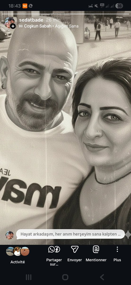 Hayat arkadaşım, her anım, sevgilim herşeyim, sana kalpten baĝlıyım...
Sevgililer günümüz kutlu olsun. .
Seni çok seviyorum