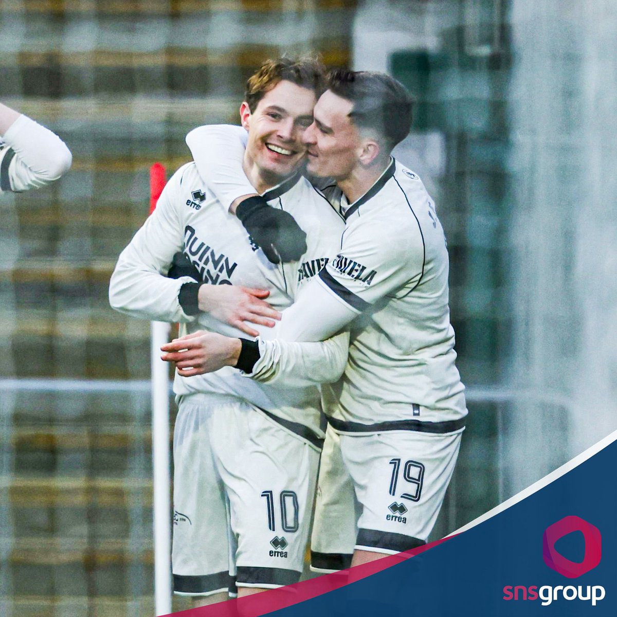 snsgroup's tweet image. Valentine’s Day love for Eskesen 💘

A late winner for Julius Eskesen gave Dundee United all three points in the 3-2 win over Falkirk 🫂

#WHPREM | #Utd