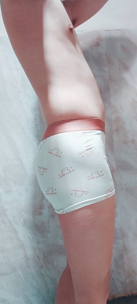 花信风WindXF🔜Hi furry（5.1—5.4） tweet media