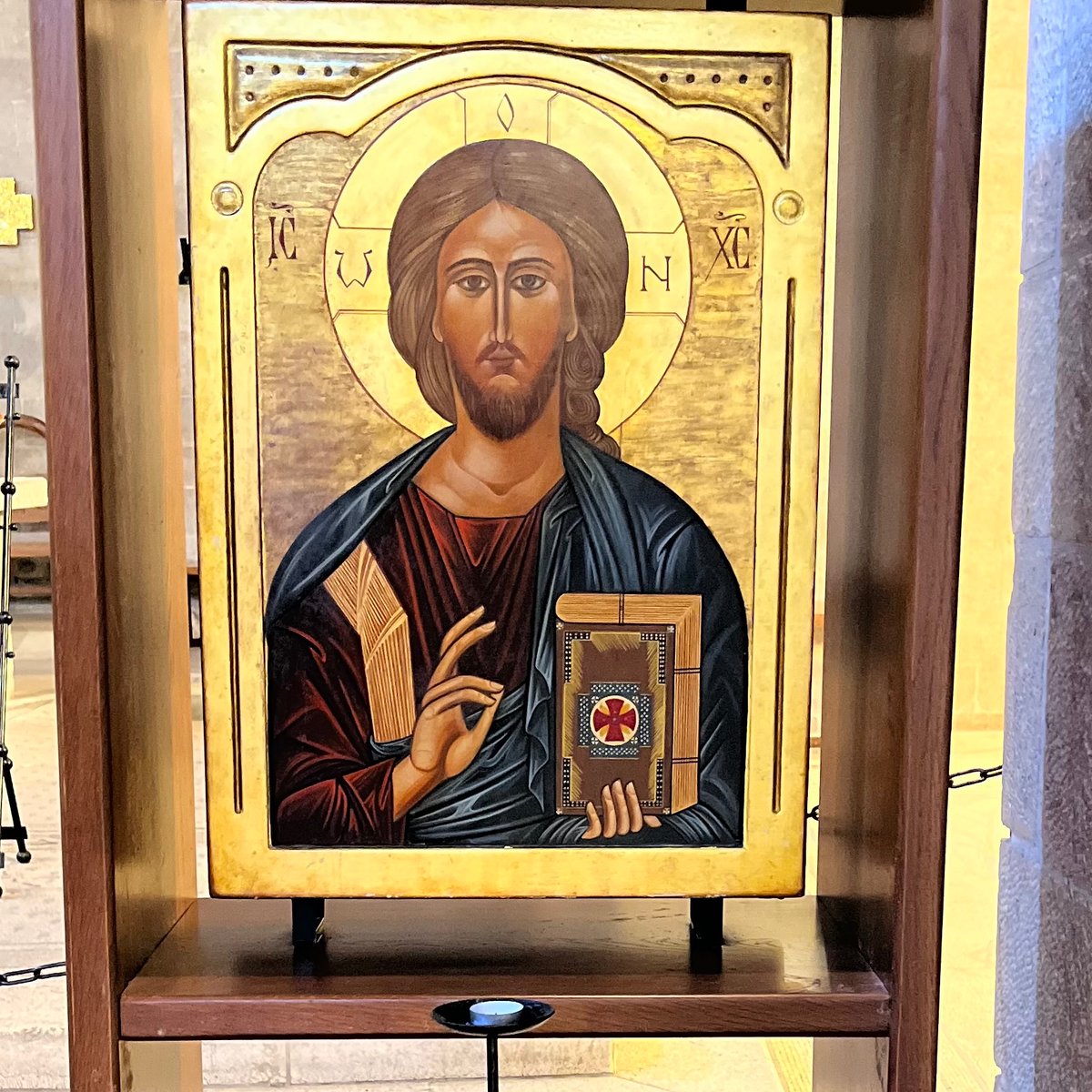 saxum_es's tweet image. La #amistad nos recuerda que la vida misma es un regalo pensado para compartirse 💕

Porque #perdonar a un amigo, o ser perdonado, es quizá el #regalo más hermoso que podemos ofrecernos 🎁

👉saxum.org/es/feliz-ano-n… 
#saxum         

#Saxum #jesus