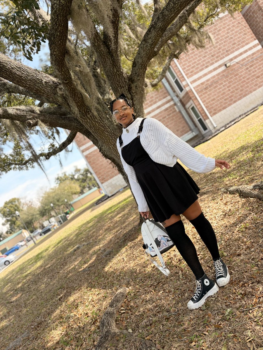 Autumn Rose (They/Them) tweet media