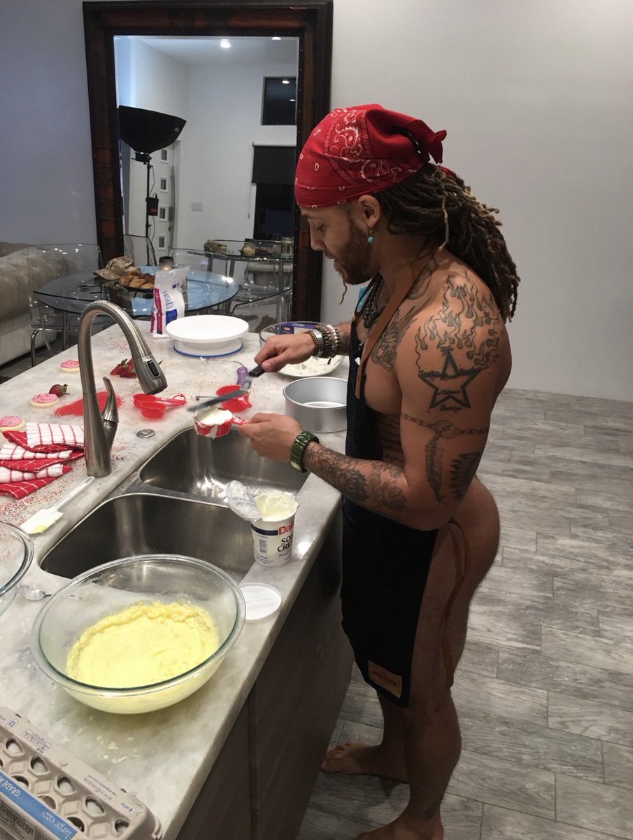 Flashmanwade tweet media