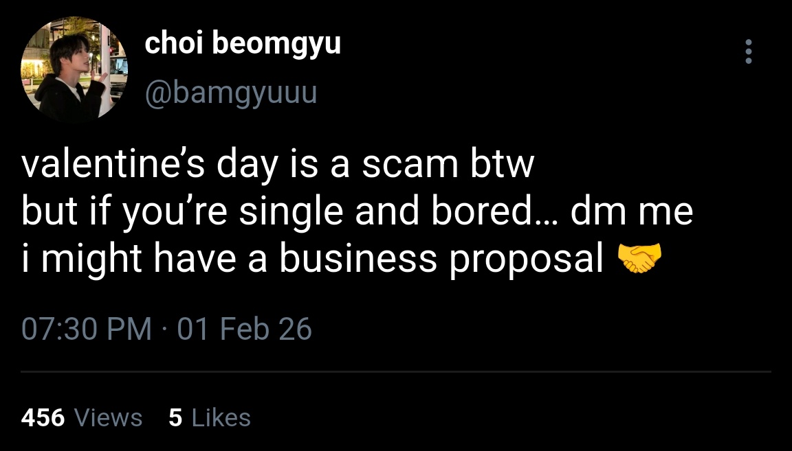 #taegyu socmed au

where two strangers pretend to be in love for valentine’s day gift vouchers by lying to a licensed therapist.

because love is better when it feels a little like a crime.