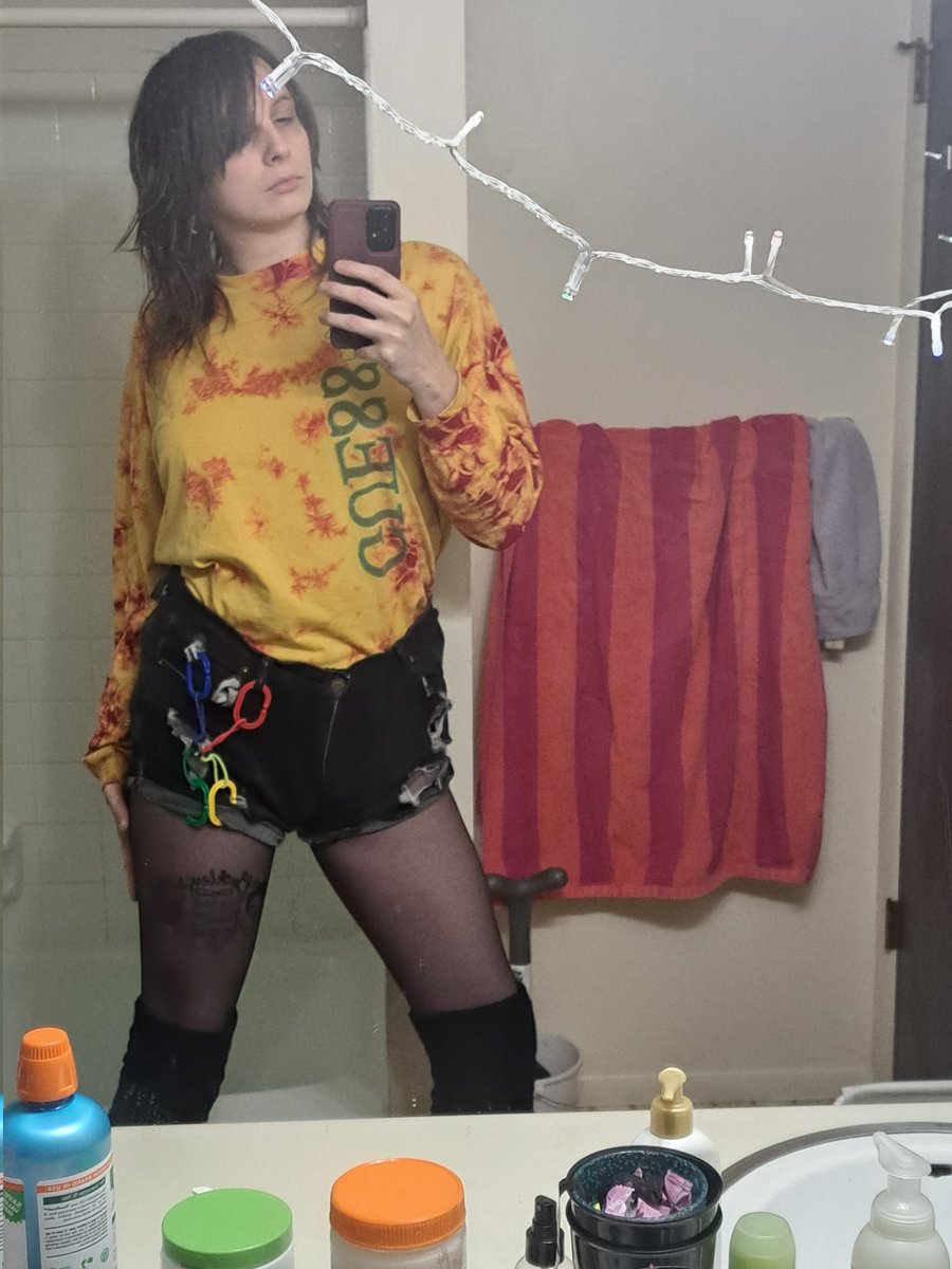 ilysm🐣💖 tweet media