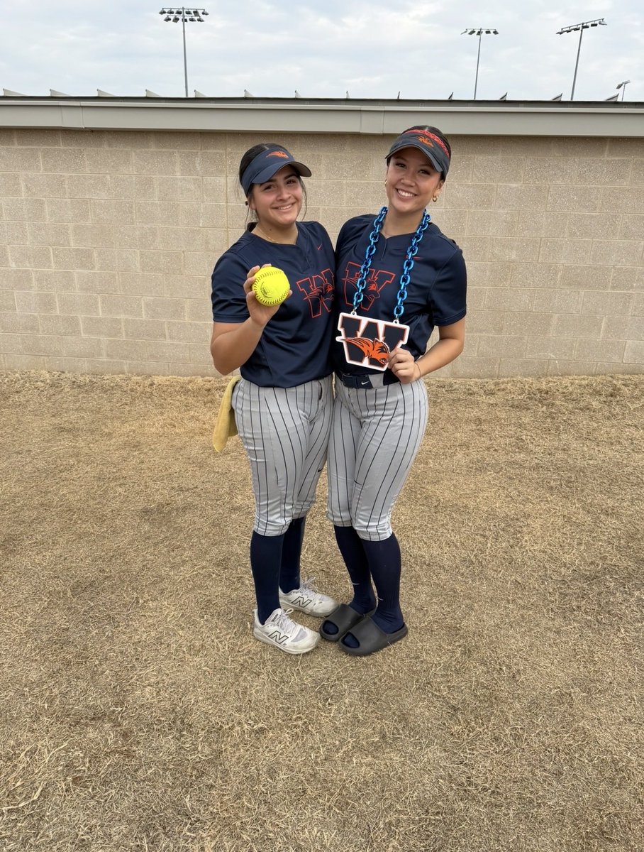 Wakeland Softball tweet media