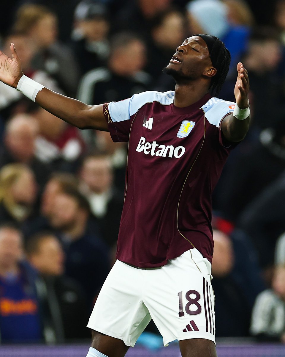 brfootball's tweet image. Tammy Abraham scores his first goal since returning to Aston Villa 🦁