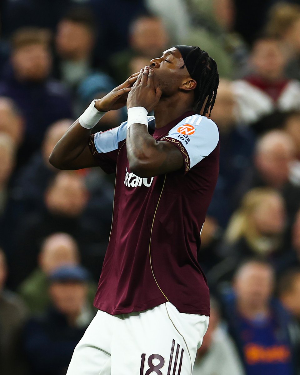 brfootball's tweet image. Tammy Abraham scores his first goal since returning to Aston Villa 🦁