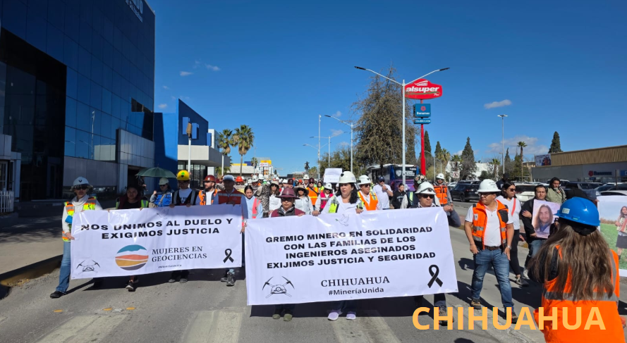 "Estamos de luto"

Mineros de varios estados salen a marchar este 14 de febrero

Exigen justicia por sus 10 compañeros de Concordia, Sinaloa

Piden seguridad para poder trabajar
