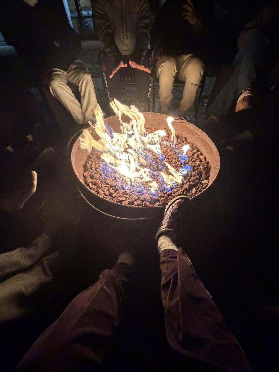 feliz dia del amor 🤍 ❄️