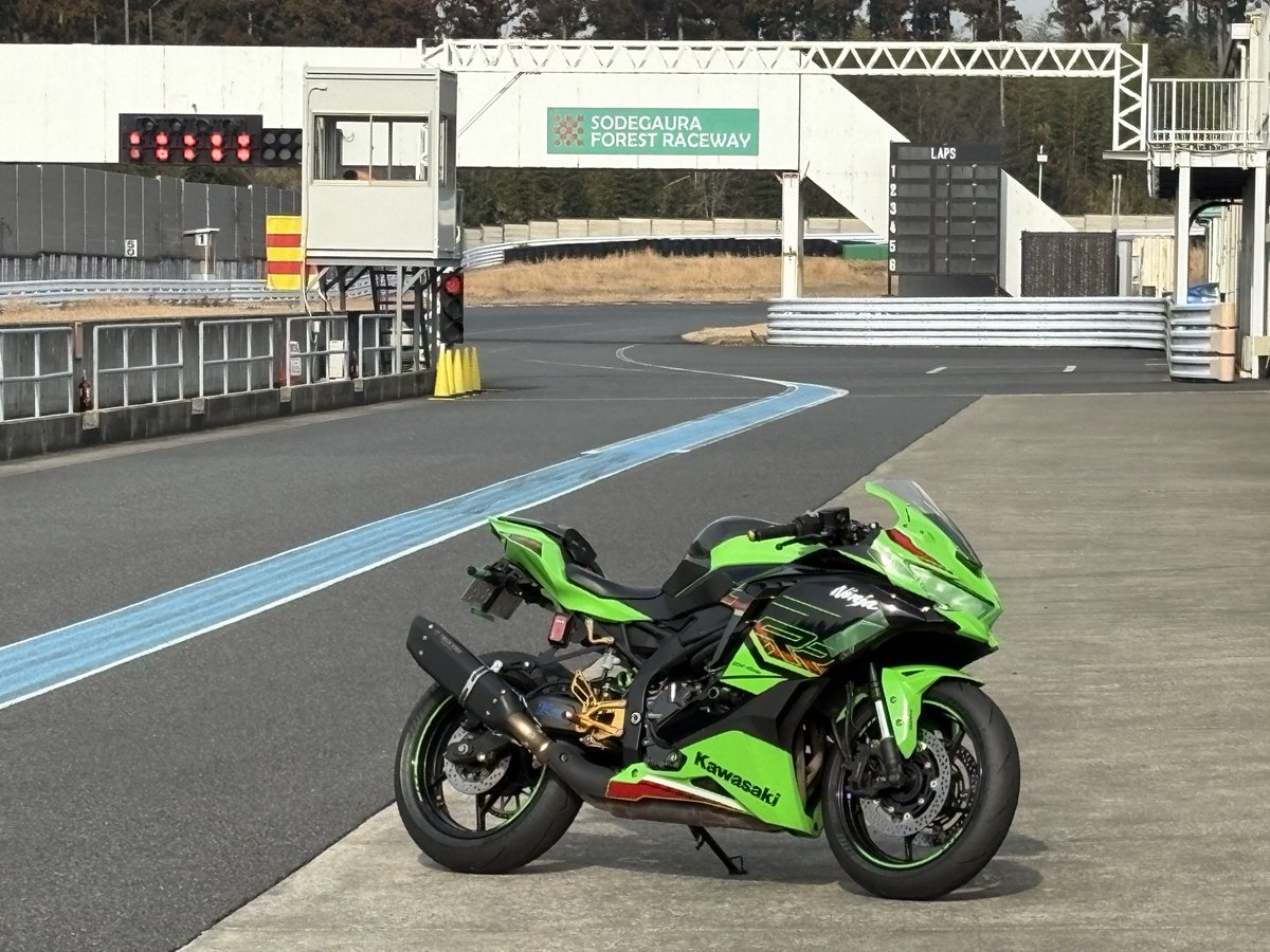 袖ヶ浦で自己ベスト2秒も更新！ ZX-4R 1分19秒→1分17秒へ 走る前は