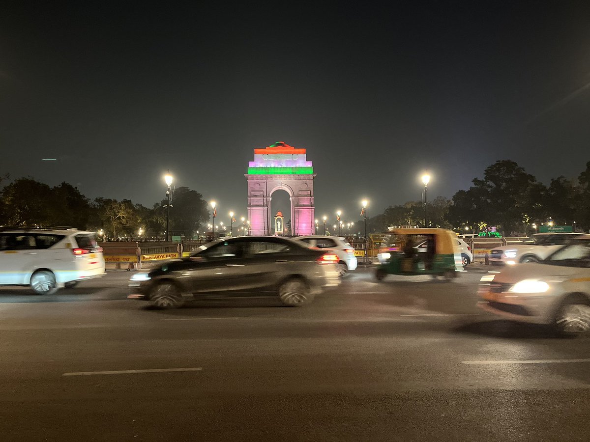 InfraStory tweet media