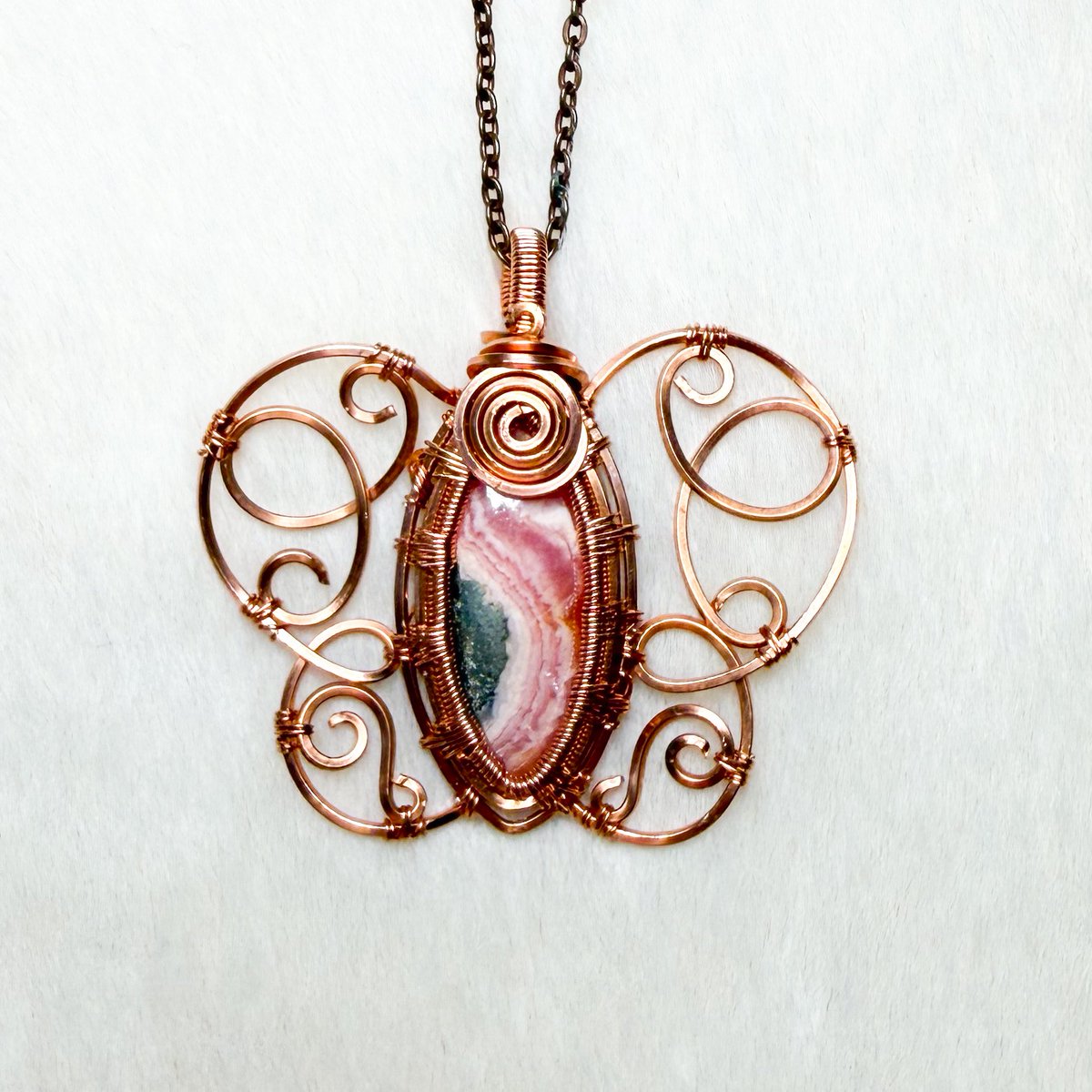 rhodochrosite butterfly pendant 🦋🩷

“strawberry mocha” collection coming to my shop Thursday 2/19 at 8pm eastern time 🤎