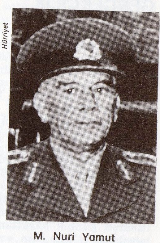mustafarmagan's tweet image. Nuri Yamut Paşa'yı tanır mıydınız?  

1953 yılında Mehterhaneyi ihya etti.  

Çanakkale'de şehitlerin kemikleri ortadaydı, ilgisizlige tepki olarak 2 evini satıp Mehmetçiğe bu mezar-abideyi yaptırdı.  

Genelkurmay Başkanı ve emekliliğinde DP'den vekil oldu. 

27 Mayıs darbesinde…