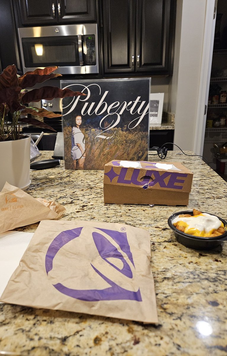 first valentine's together 💌