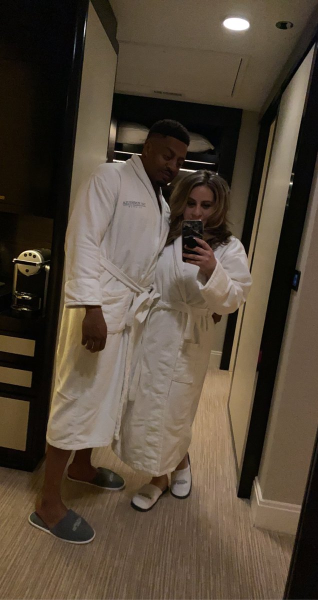 ShowBizzAdult tweet media