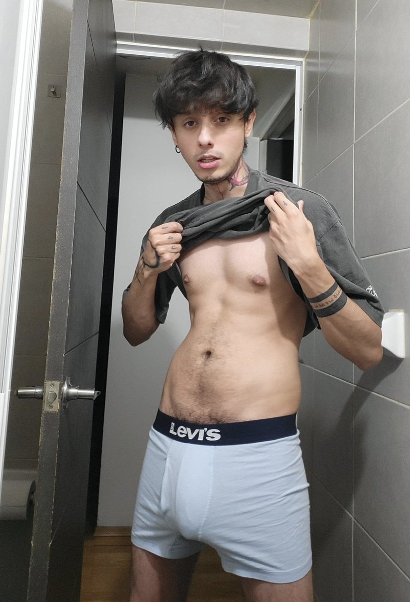 DerrickPr0x 🅴 tweet media