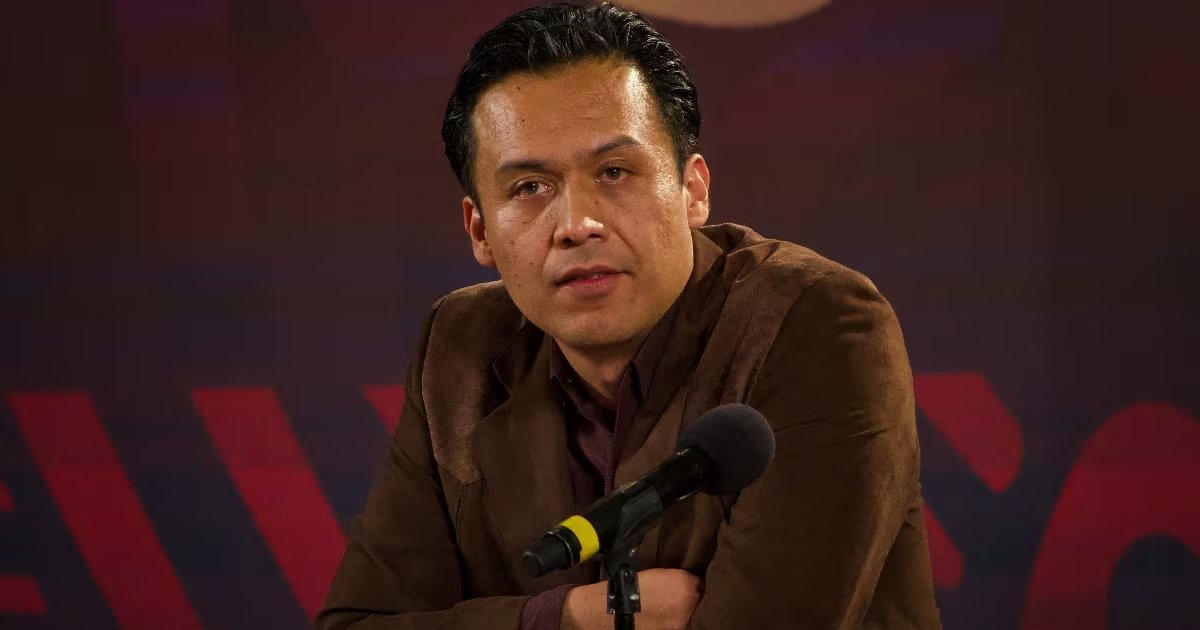 🧵1/4. Mi solidaridad y abrazo a <a href="/MarxArriaga/">Marx Arriaga Navarro</a>, y a todas las personas que se entregan con esmero y compromiso cabal a la construcción de una Nueva Escuela Mexicana, que finca en el pensamiento crítico la revolución de las conciencias como eje fundamental para la #4aTransformación