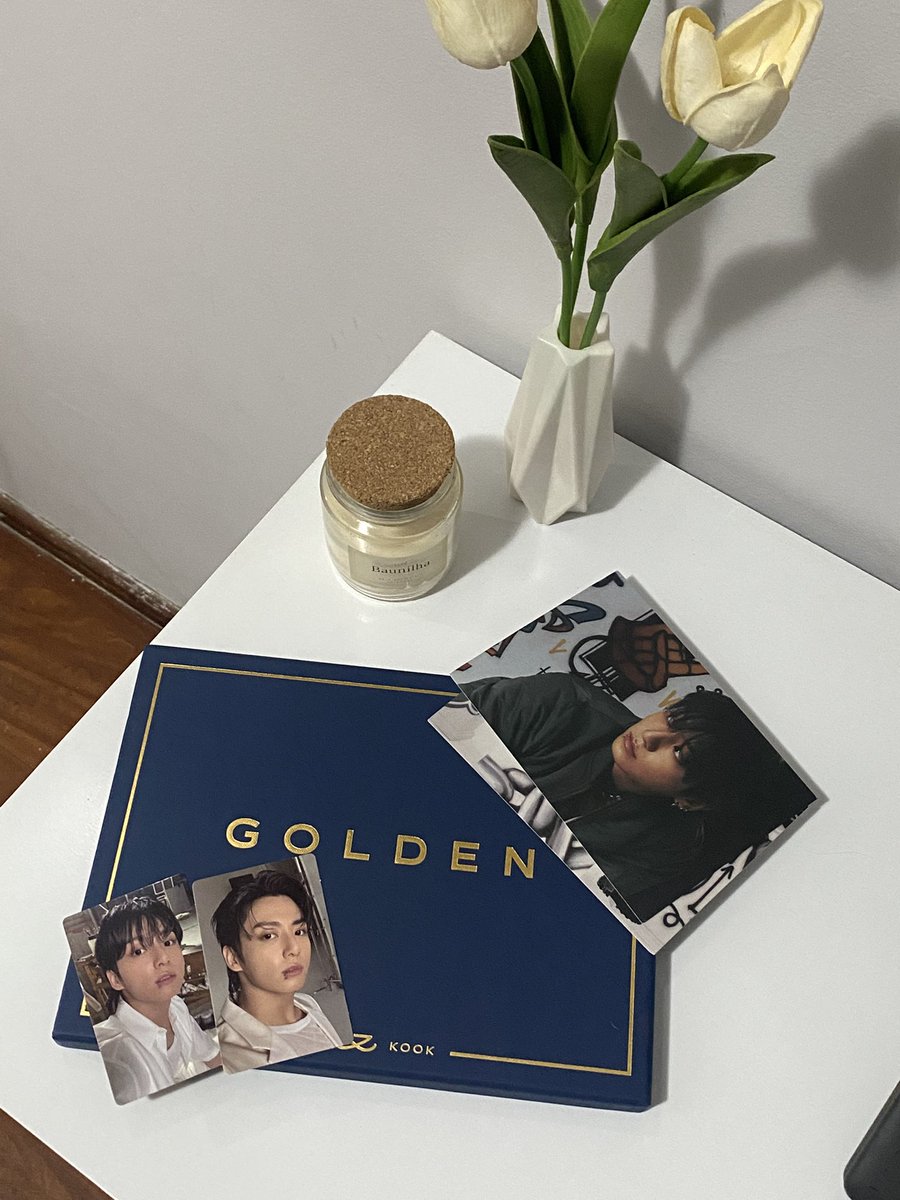 VENDO VENDA 

GOLDEN ÁLBUM 

Substance ver. 
R$ 180 + frete

Bts jungkook jk