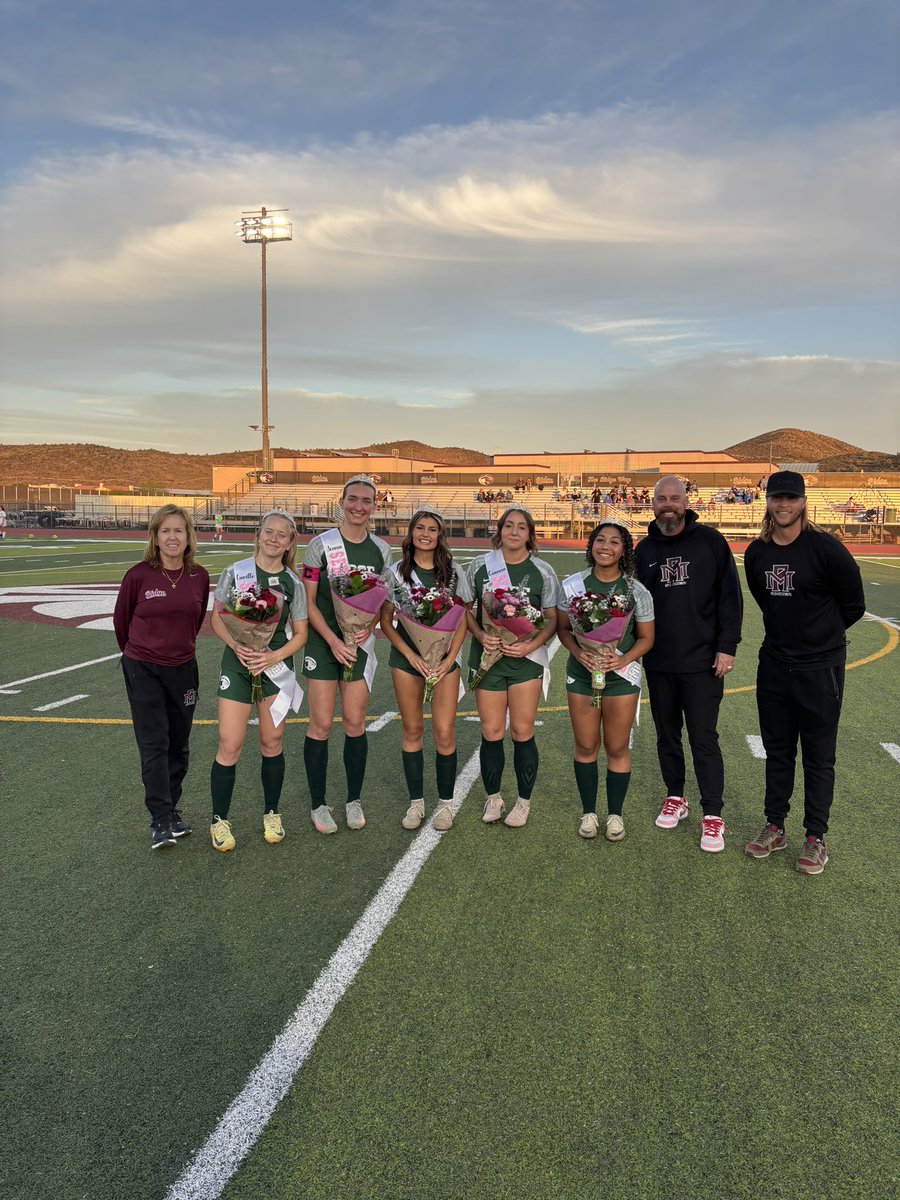 Mountain Ridge tweet media