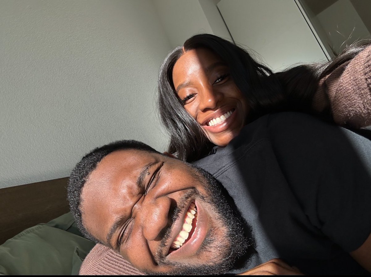 1st valentine as his wife 🥰
