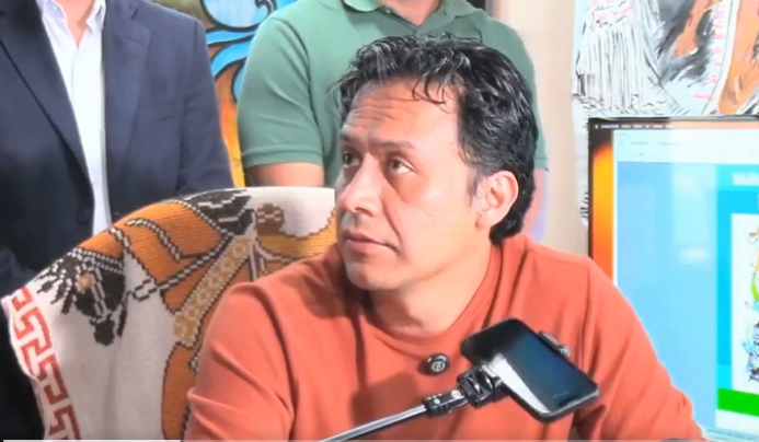 "Parásito", le dice <a href="/LillyTellez/">Lilly Téllez</a> a Marx Arriaga