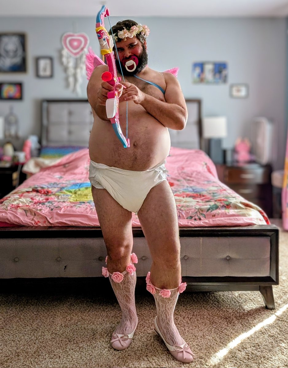 Sissy Chloe tweet media