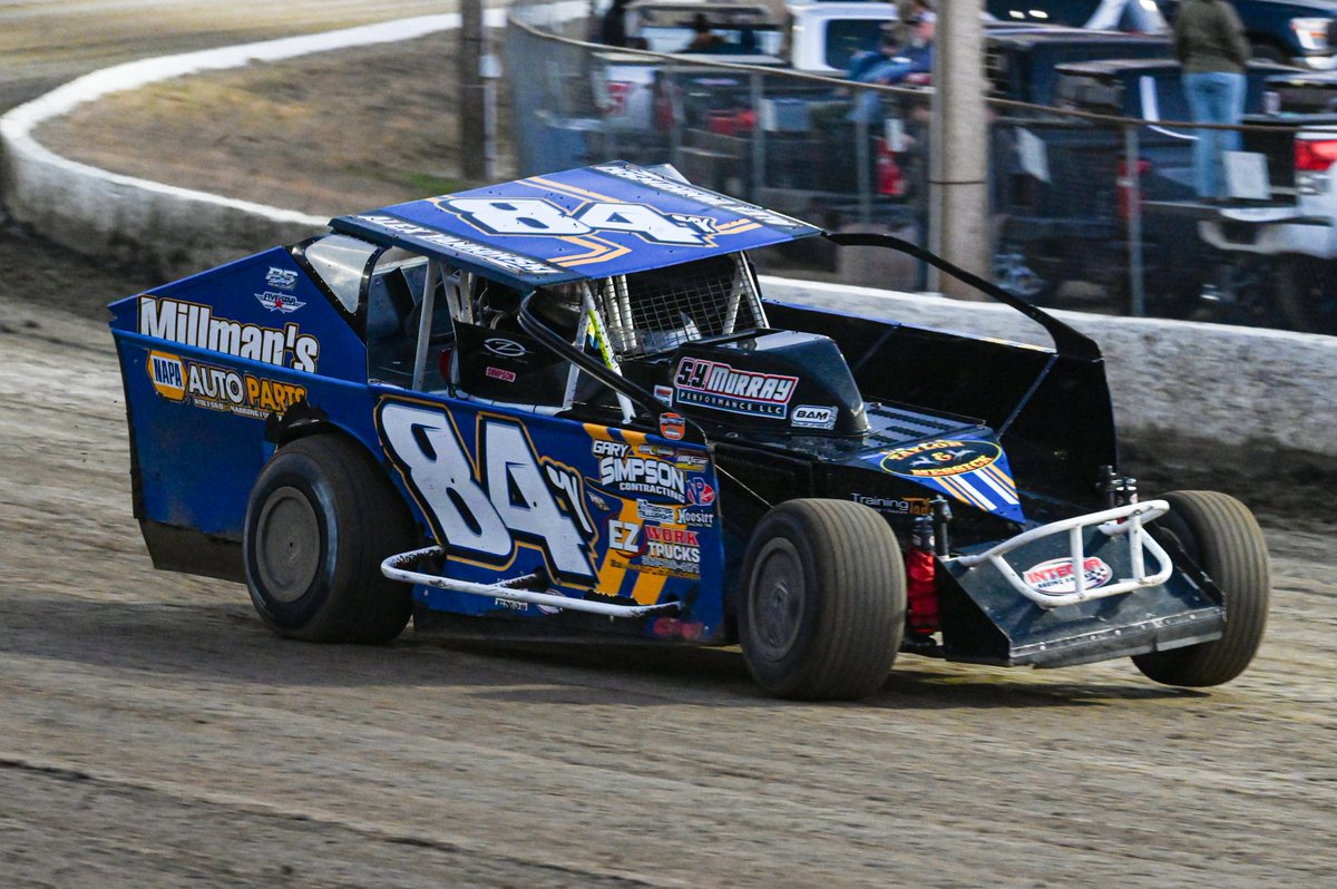 SuperDIRTcar's tweet photo. The defending Big Gator Champion, Alex Yankowski, sends his 84y fastest around @VolusiaSpeedway for the final #JAMPerformance Hot Lap Award of the 2026 DIRTcar Nationals! https://t.co/PNxgdBo2tw