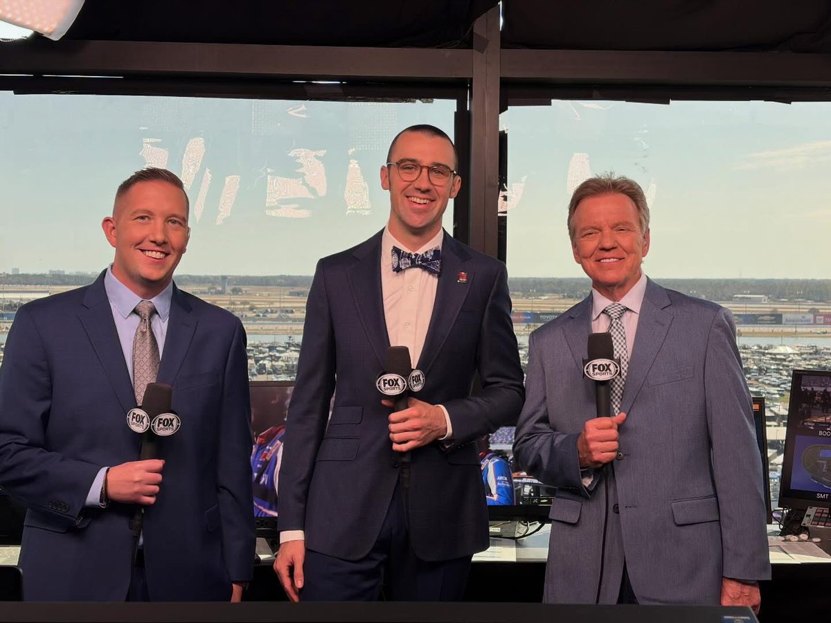 Eric Brennan tweet media