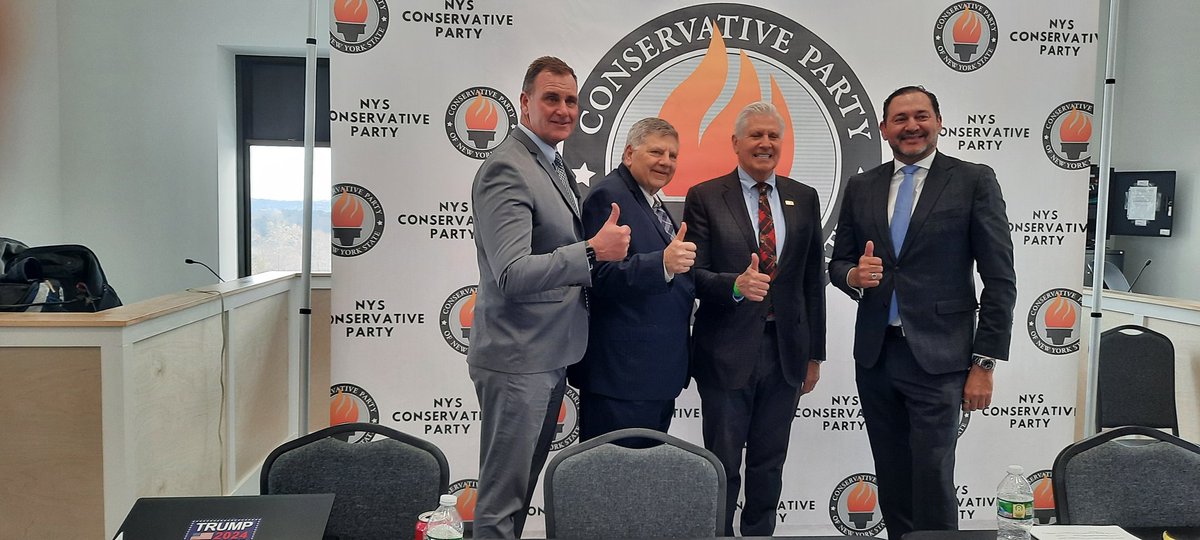 BKConservatives's tweet image. CONSERVATIVE PARTY nominated and authorized State Ticket. Brooklyn Conservative Party State committemembers most of whom are on NYS Exec  Committee participated. President Trump sent video endorsement. Participate, donate, volunteer &amp;amp; vote Conservative. #Brooklyn #Conservative