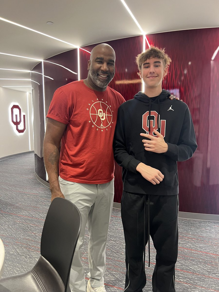 Hunter Rowland tweet media