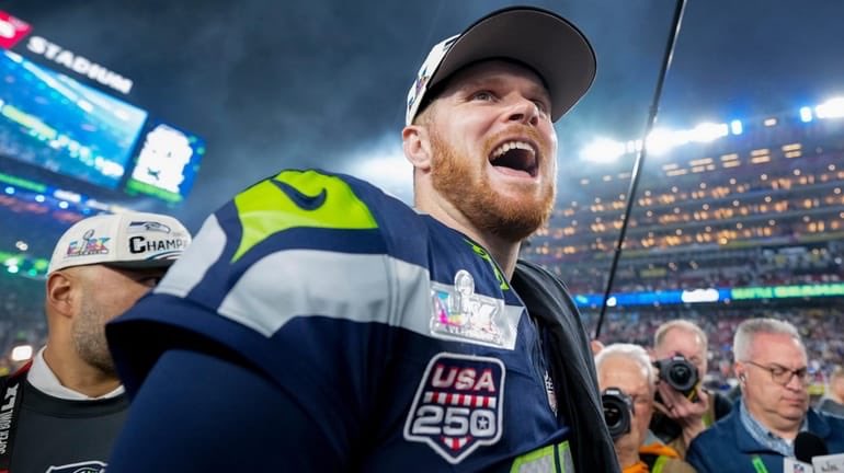 Newscum, congrats on turning California into a tax trap even for Super Bowl champ Sam Darnold. He nets 178k bonus… then coughs up 249K ‘cause your greedy St ‘jock tax’ bites more than the game. You are a POS… Making legends pay to play here. #NewsomTaxScam
