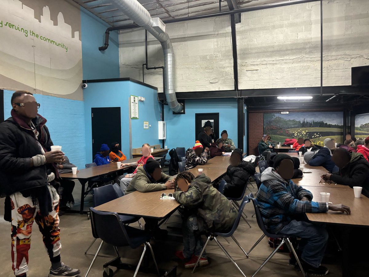 UnitedInGrace's tweet photo. 138 Guests served with love. Good bless! https://t.co/3rL4YxWio2